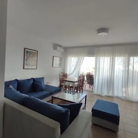 Apartahotel The Olives Terrace Residences Dhërmi