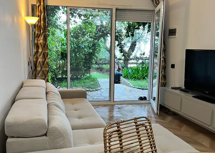 The Olives Terrace Residences Apart Otel Dhërmi