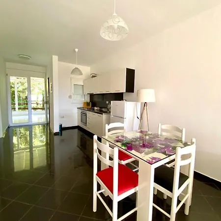 Aparthotel The Olives Terrace Residences Dhërmi