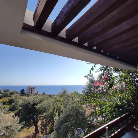 公寓式酒店 The Olives Terrace Residences Dhërmi