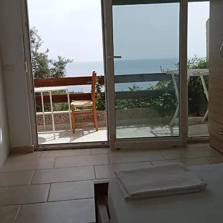 公寓式酒店 The Olives Terrace Residences Dhërmi