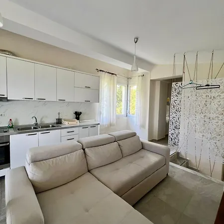 The Olives Terrace Residences Aparthotel Dhermi